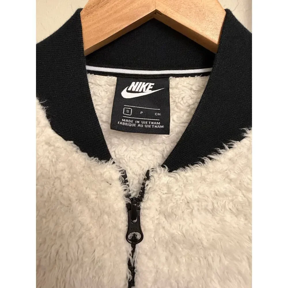 NIKE Womens Size Small Sherpa zip up bomber jacket-small - Picture 3 of 7